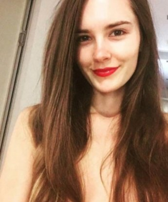 Искушающая красотка с аппетитной фигурой готова сделать твои фантазии реальностью. Позволь мне удовлетворить тебя полностью и страстно. 10494, 23 года